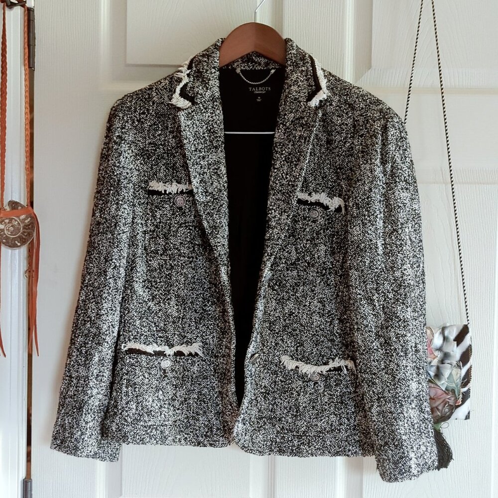 Chanel vibes - Talbots tweed blazer